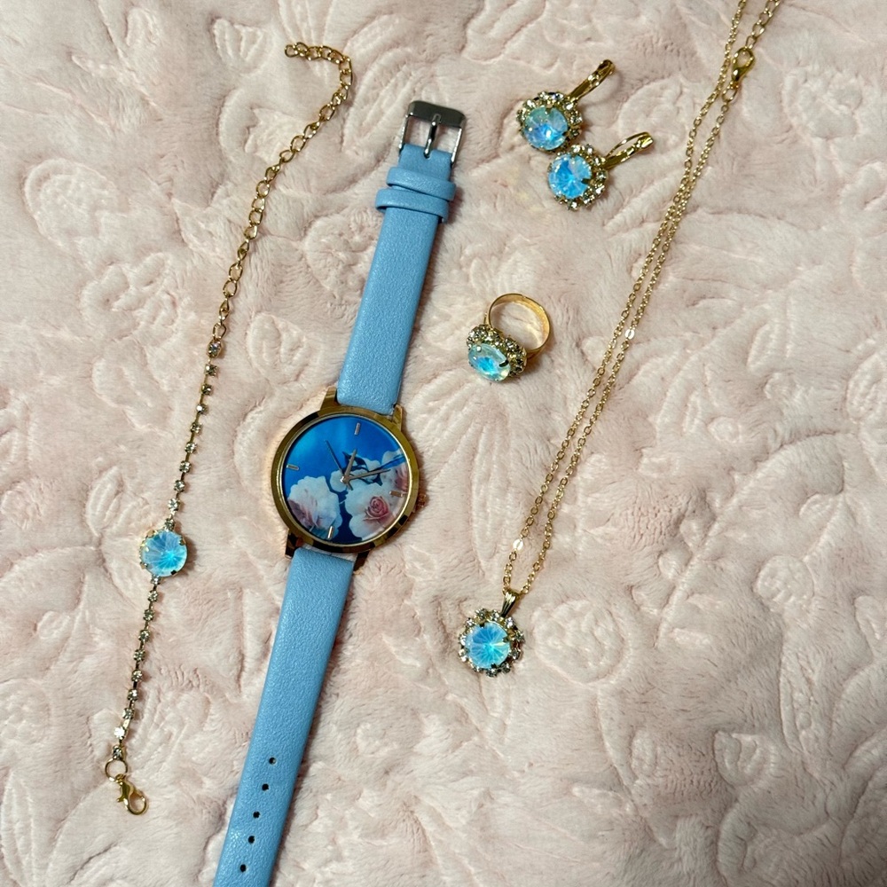 Elegant Blue and Gold Watch Set